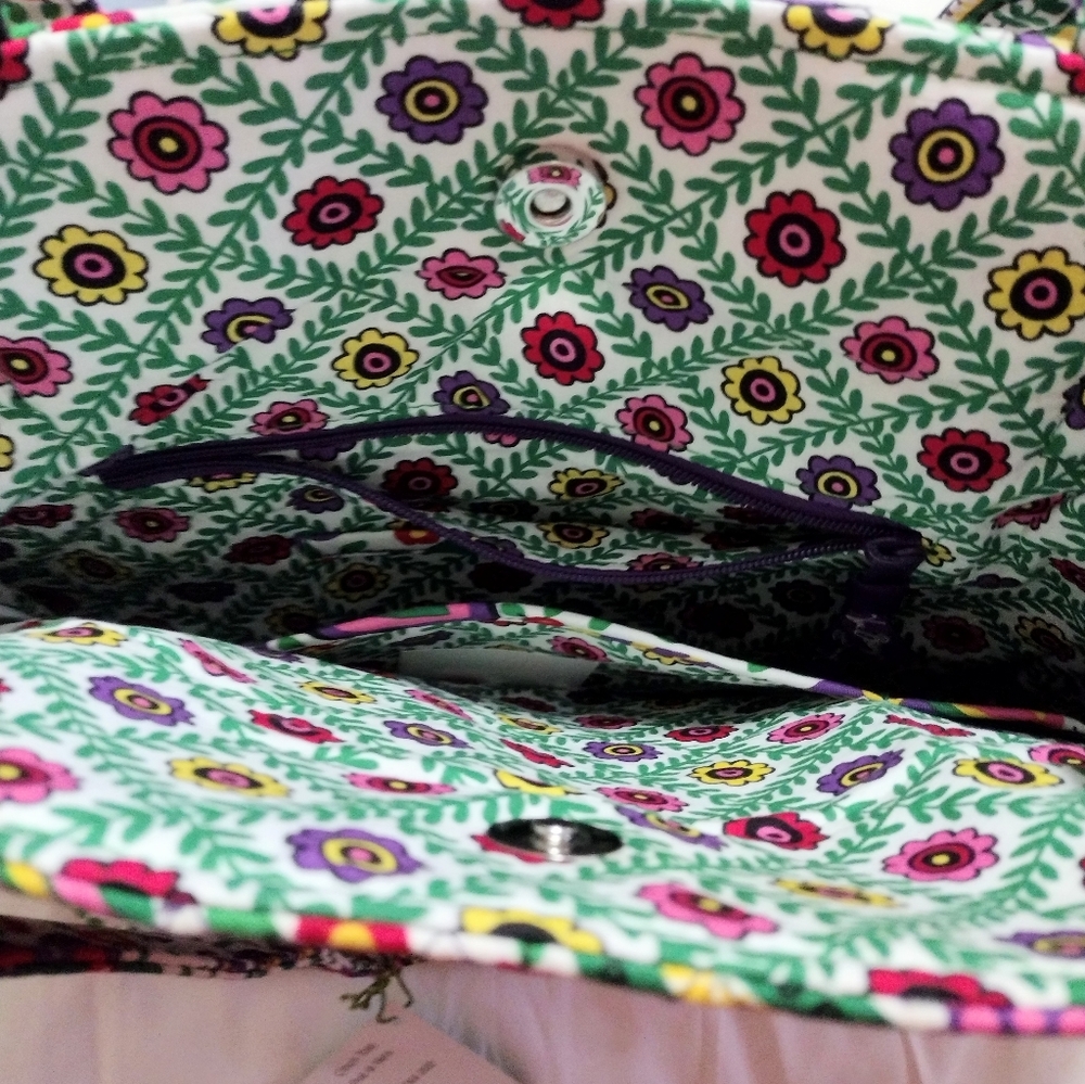 Floral Multicolor Tote Bag with Green Accent - Picture 5 of 12